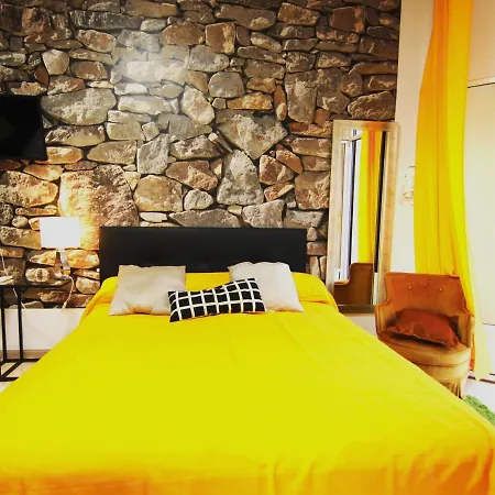 Homestay Balcony & Centro