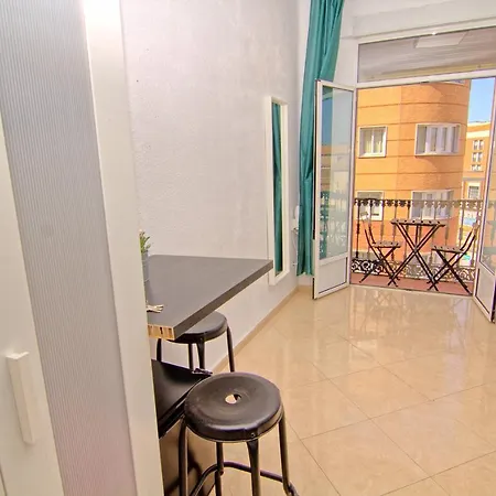 Balcony & Centro