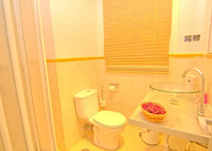 Balcony & Centro Homestay
